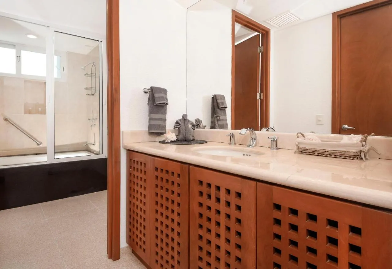 Apartment Nah Ha 601 Oceanfront Condo With Pool Cozumel